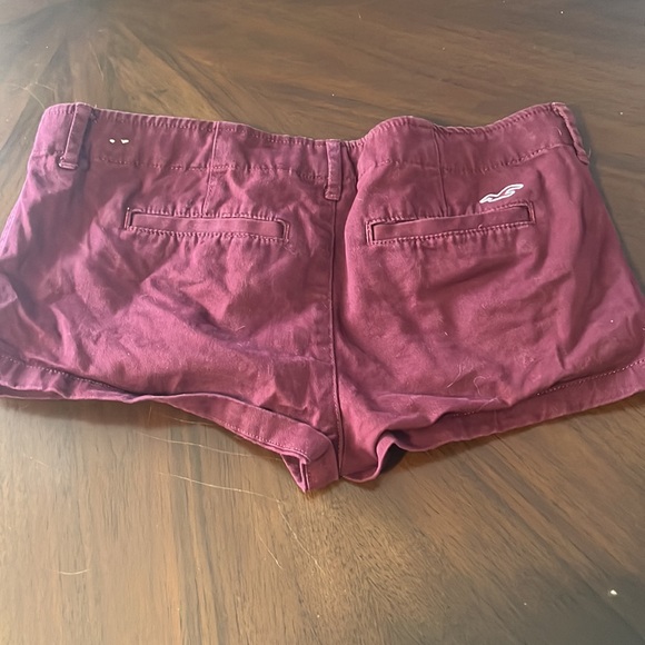 Hollister shorts size 7/28 - Picture 2 of 2